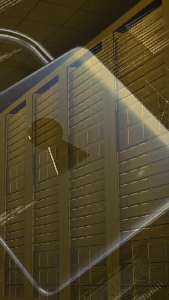 animación del procesamiento de datos y el candado sobre la sala del servidor