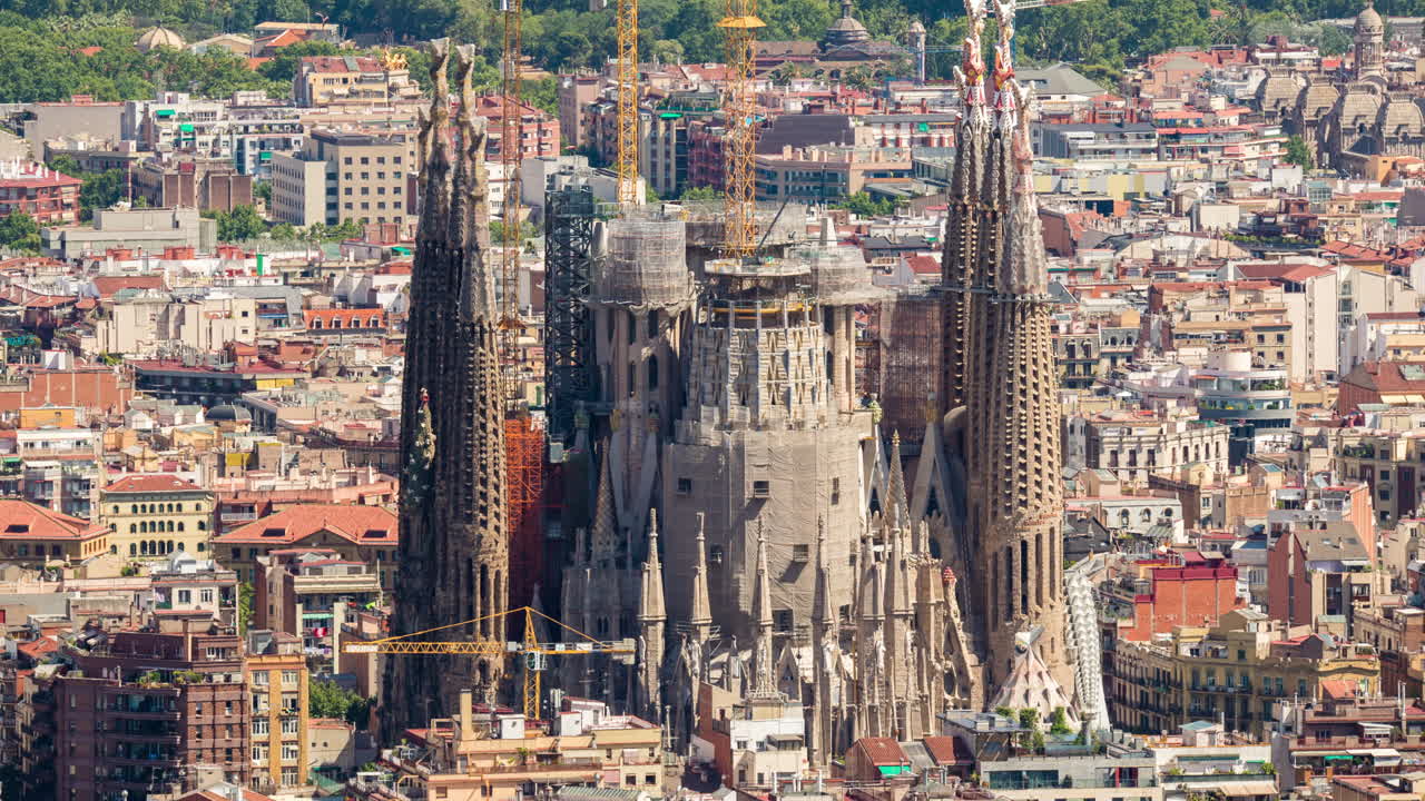 Sagrada Familia Timelapse 4K 01