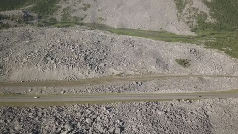 Vista-Aérea-De-Los-Escombros-De-Piedra-Caliza-De-Frank-Slide