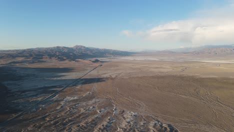 Vista-Aérea-Del-Desierto-De-Mojave-California