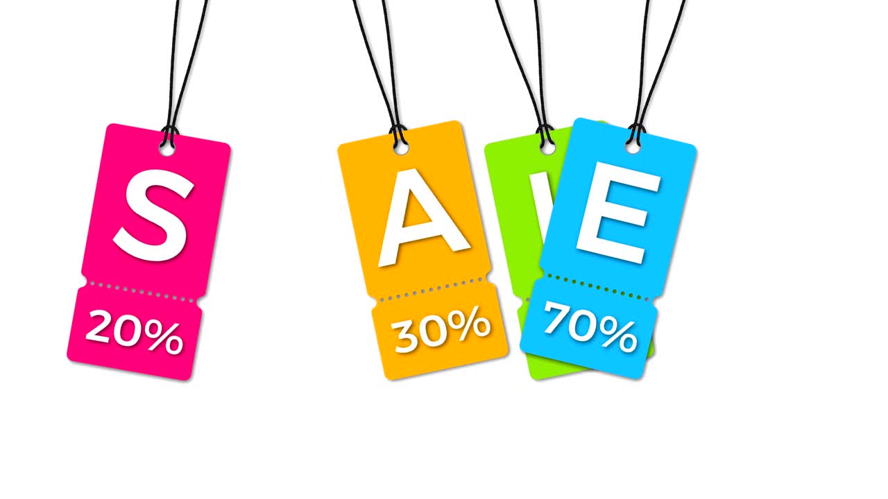 etiquetas de venta colgadas de colores aisladas en blanco.