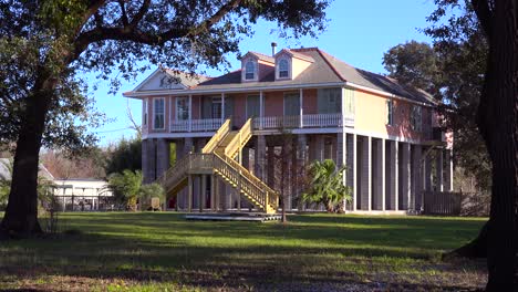 Houses-in-Louisiana-are-built-on-stilts-to-prevent-flooding-from-broken-levies