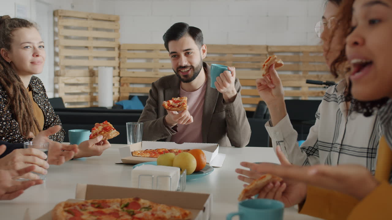 descanso de almuerzo del equipo