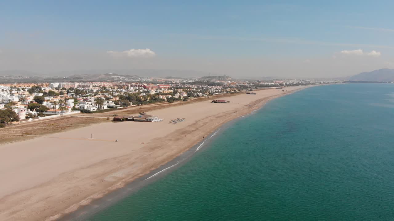 La playa de Playas de Vera en Almería, sur de España.