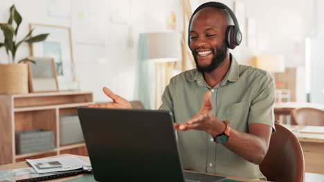 Laptop,-headphones-and-black-man-on-an-online