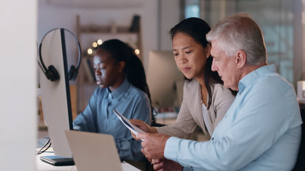 Corporate, manager help employee