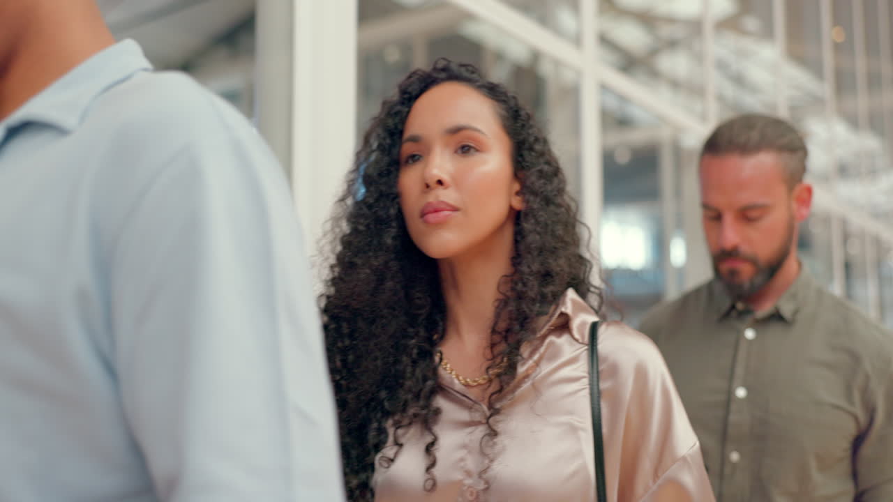 línea, cola y diversidad de negocios de personas