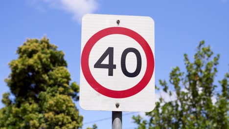 40-kilometer-per-hour-road-sign,-Australia