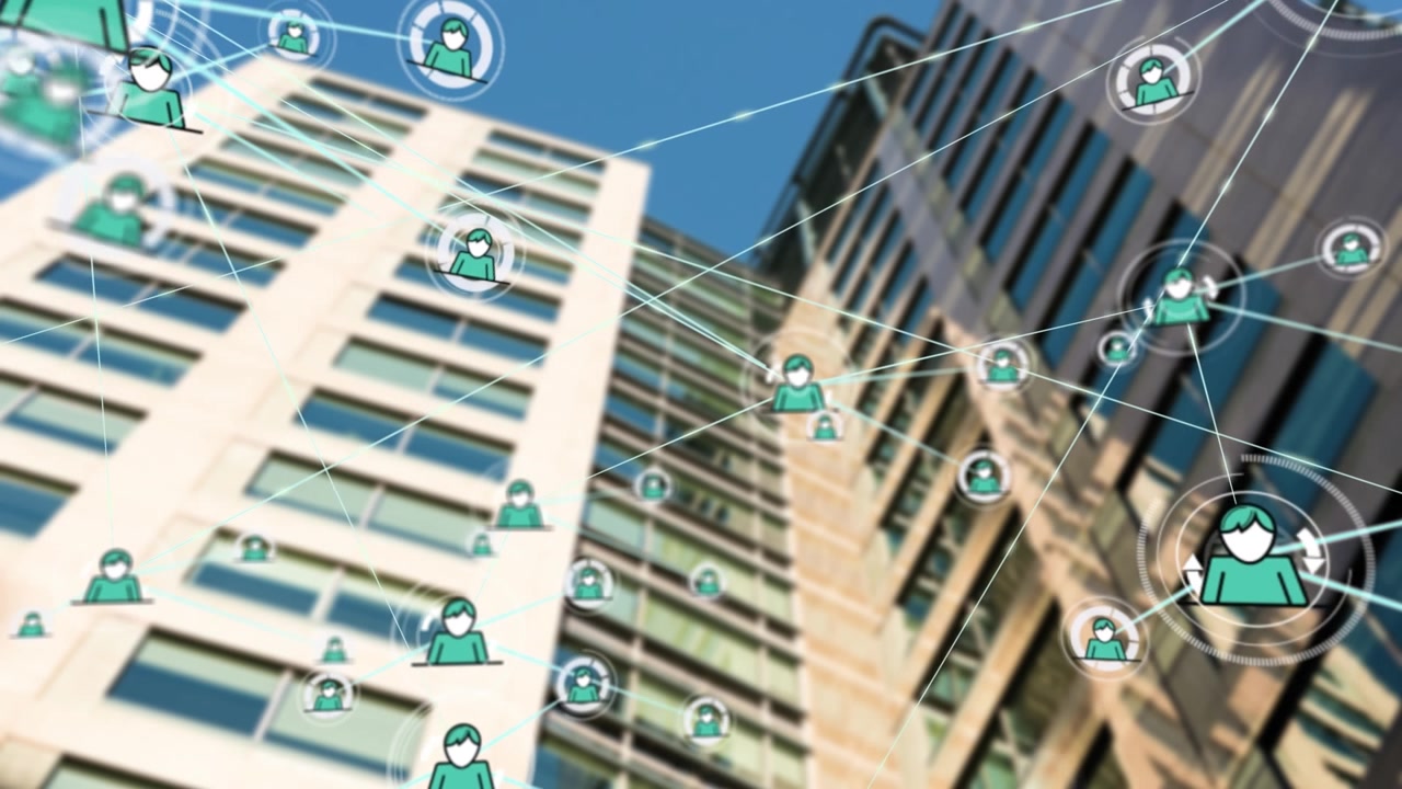 Rede Social Animada Conectando Ícones de Pessoas Acima de Edifícios da Cidade