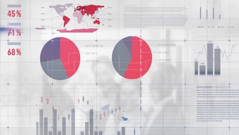animación del procesamiento de datos financieros sobre diversas personas de negocios