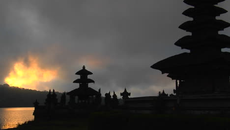 A-Balinese-Temple-Overlooks-Reflections-In-A-Lake-2