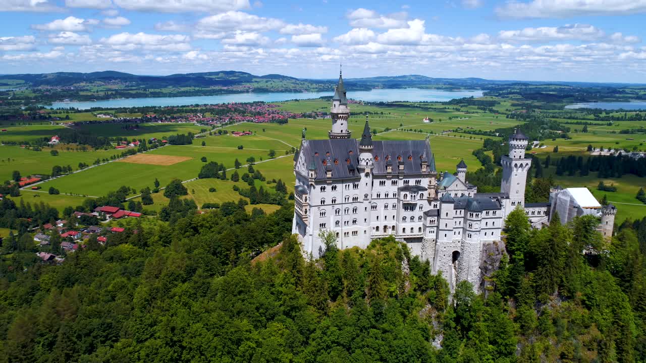 Castello di Neuschwanstein Alpi Bavaresi Germania