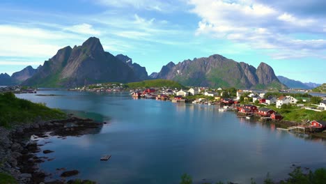 Panorama-Islas-Del-Archipiélago-De-Lofoten