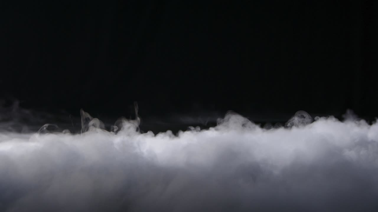 현실적인 건조 얼음 연기 구름 안개