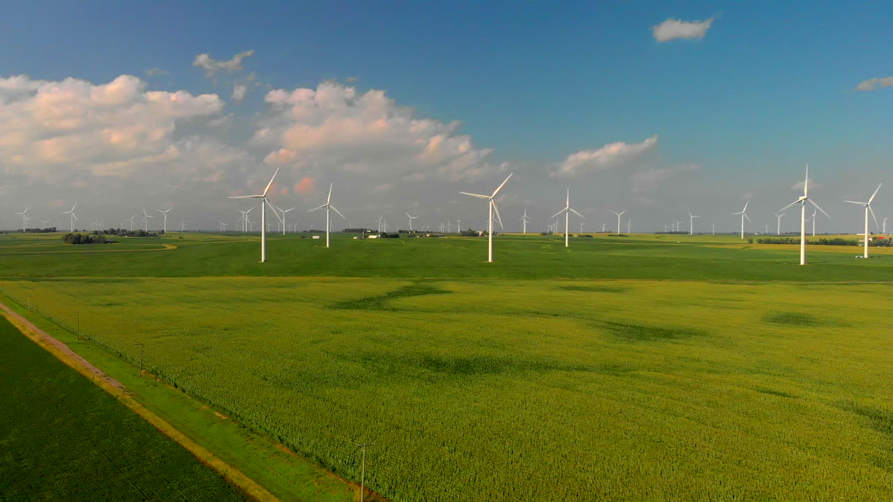 바람 터빈의 4k 드론  ⁇
