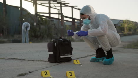 forensic investigation at crime scene