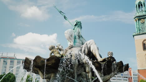 the neptune fountain berlin 01