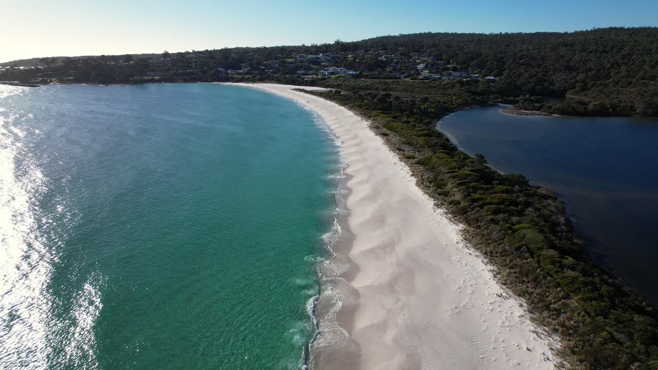 Binalong Bay Beach Cove, Turquoise Ocean In Tasmania, Australia - Aerial Drone Shot