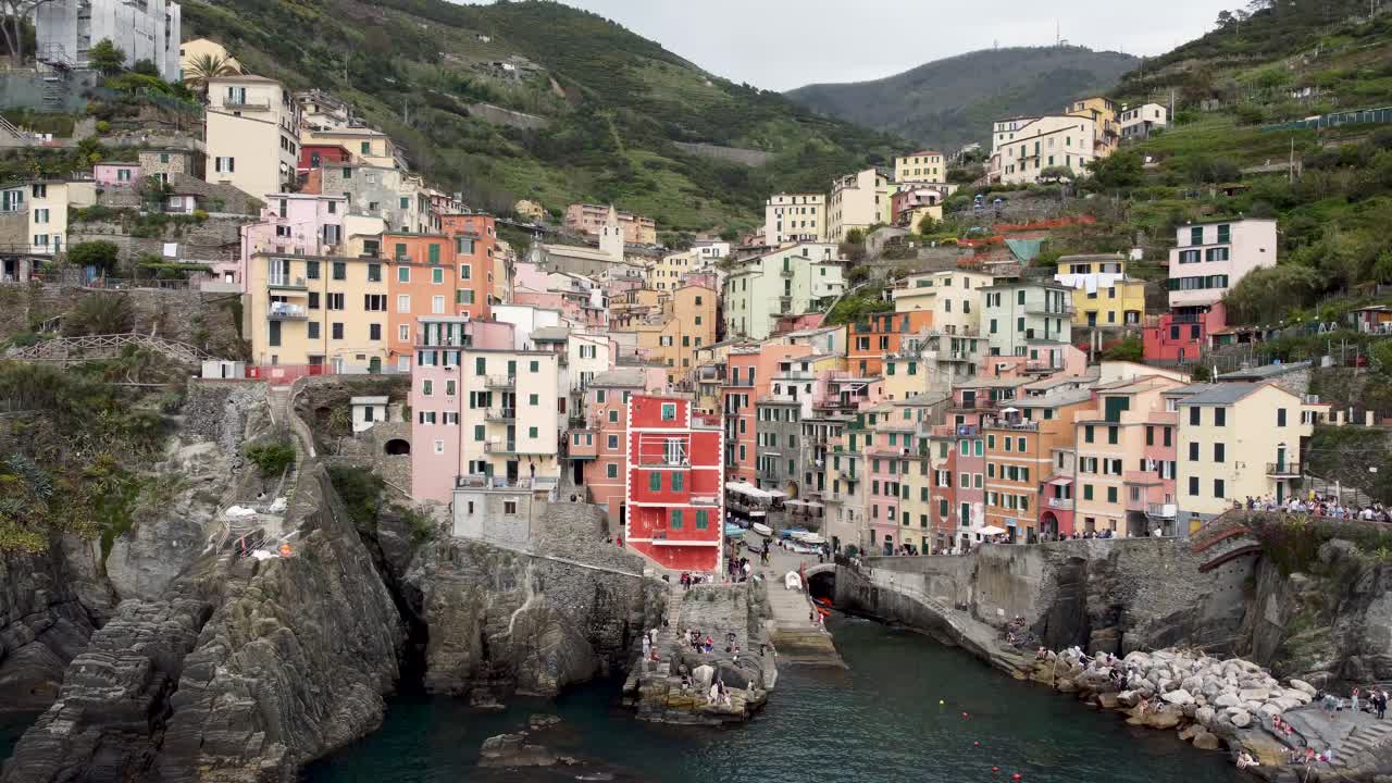 Vue aérienne de Manarola, Cinque Terre, Italie