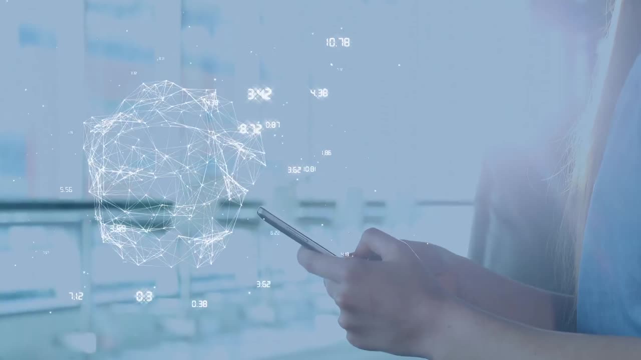 animación de números y formas sobre una mujer de negocios caucásica que usa un teléfono inteligente