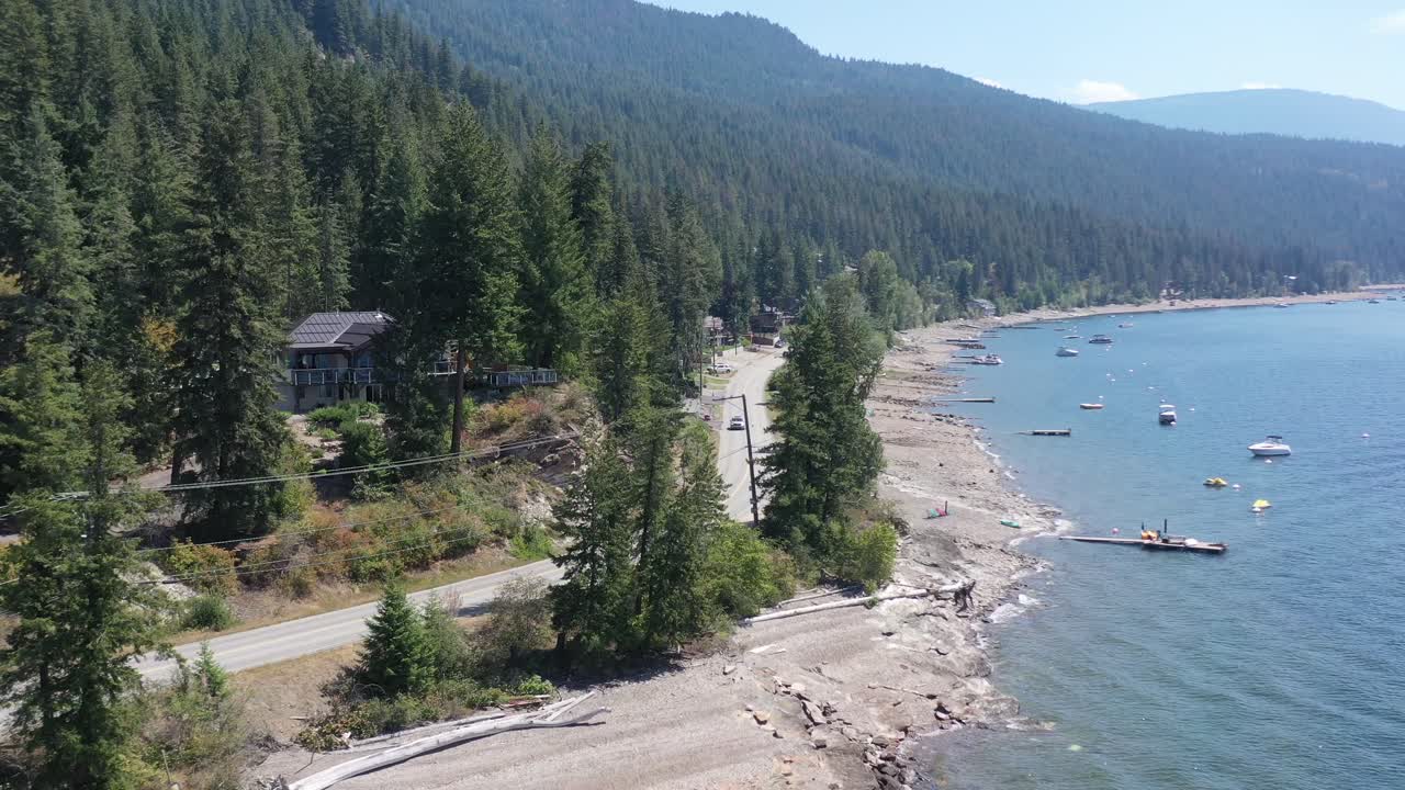 Tranquil Journey on Eagle Bay Road: Lakeside Beauty of Shuswap's Blind Bay