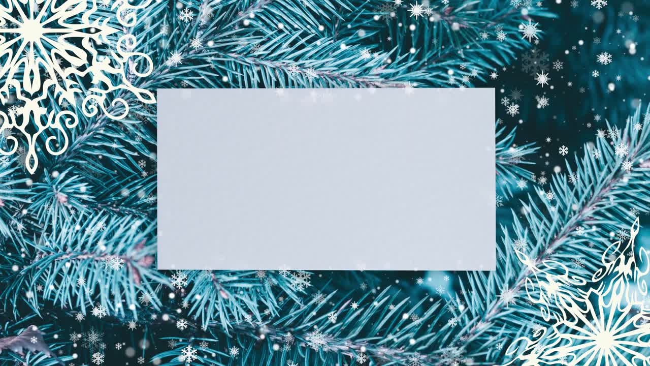 fondo de navidad con ramas de abeto, copos de nieve y bolas de oro. vista superior con letra y espacio de copia