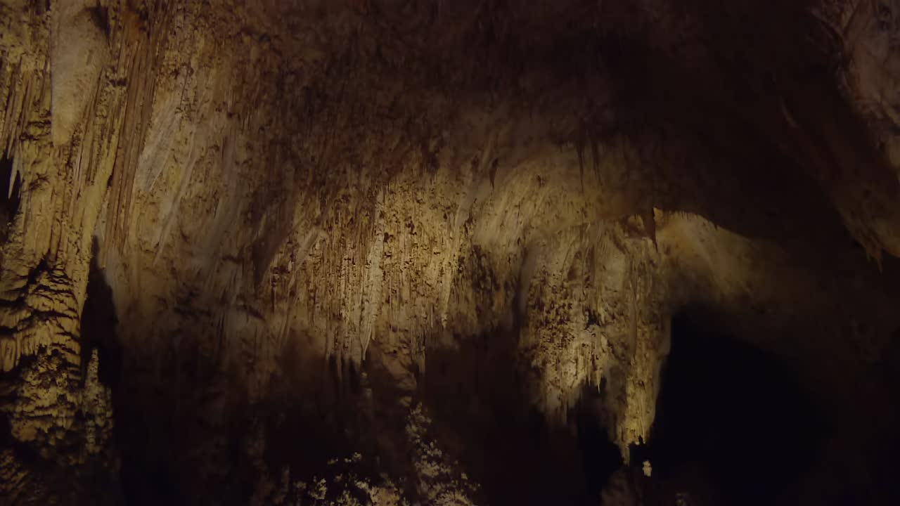 Carlsbad Caverns: A Journey into the Depths