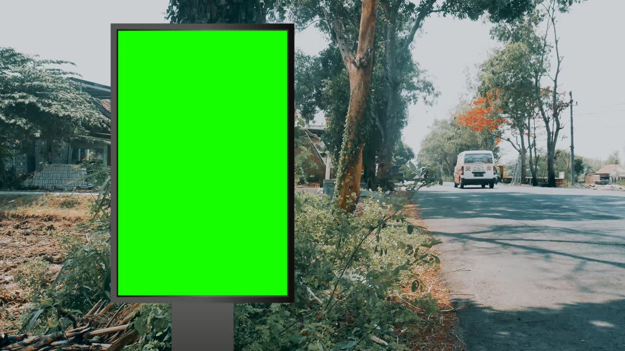 pantalla verde de cartelera callejera o clave de croma con fondo de tráfico de lapso de tiempo. bucle sin costuras para publicidad simulada