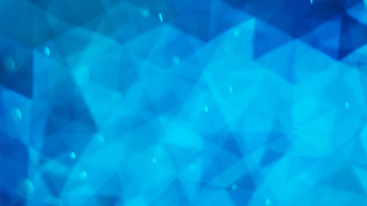 간단한 파란색 회전 삼각형과 입자 - 4k 원활한 루프 운동 배경 애니메이션