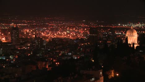 Establishing-shot-overlooking-the-city-of-haifa-Israel-with-the-Bahai-Temple-in-distance