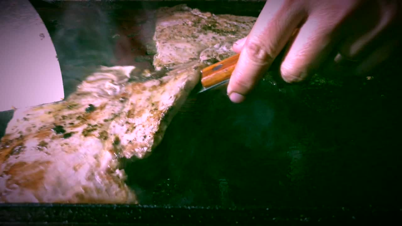 스테이크 고기 김 뜨거운 스토브에 김