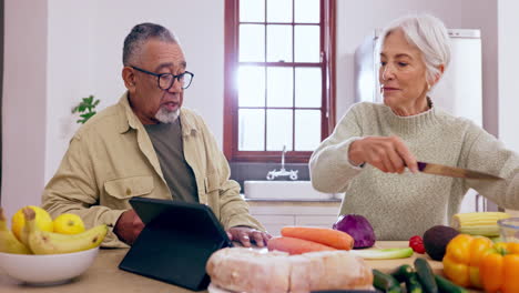 Cooking,-speaking-or-old-couple-with-tablet