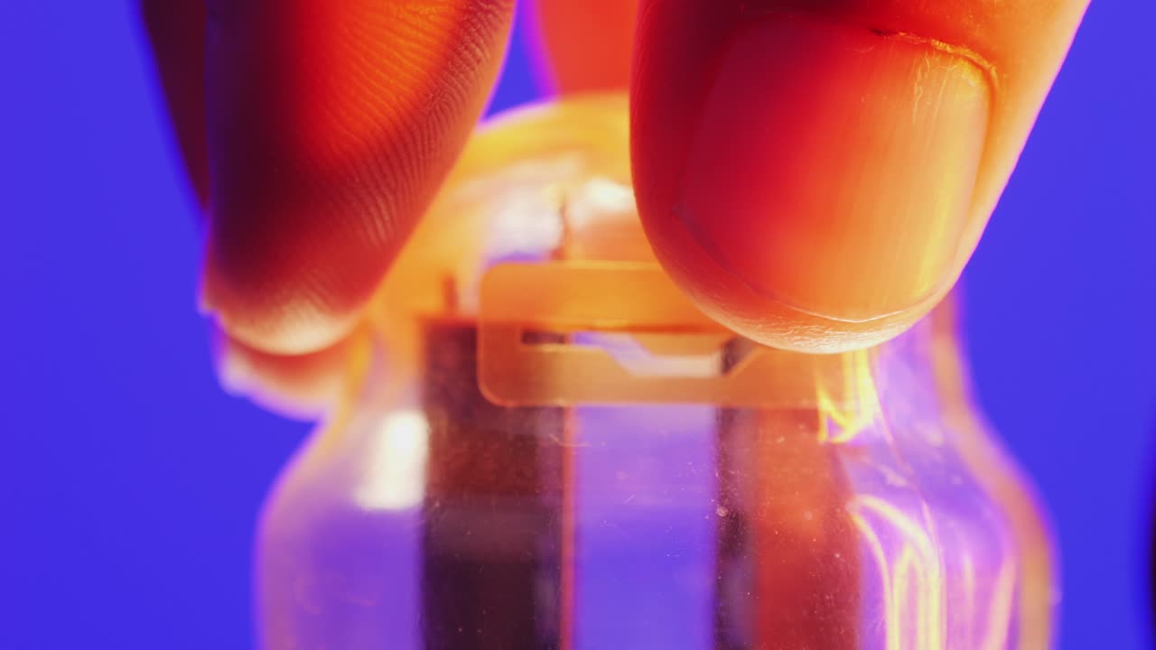 Old Retro AM FM Radio with tubes, Hand Changing stations , bulb vintage music player.