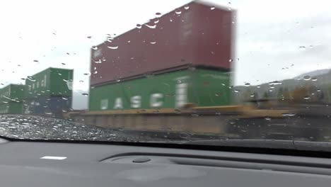 lapso de tiempo de paso de un tren de contenedores largo