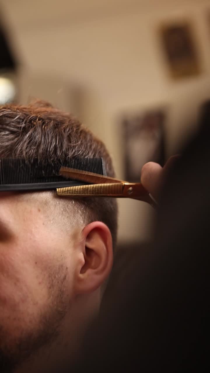 Taglio di capelli e cura della persona