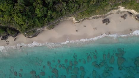 Luftaufnahme-Des-Strandes-Playa-Chencho-In-Der-Dominikanischen-Republik