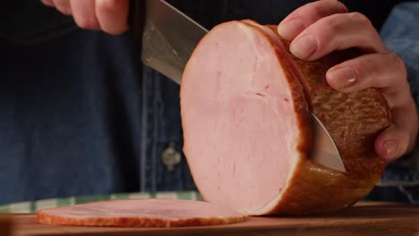 slicing a whole ham