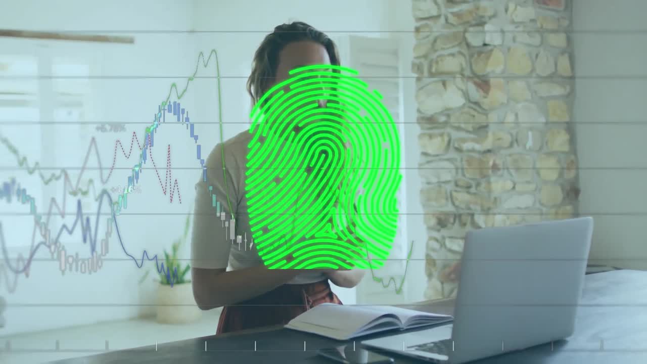 Animazione di icone digitali su un uomo d'affari che usa un computer portatile
