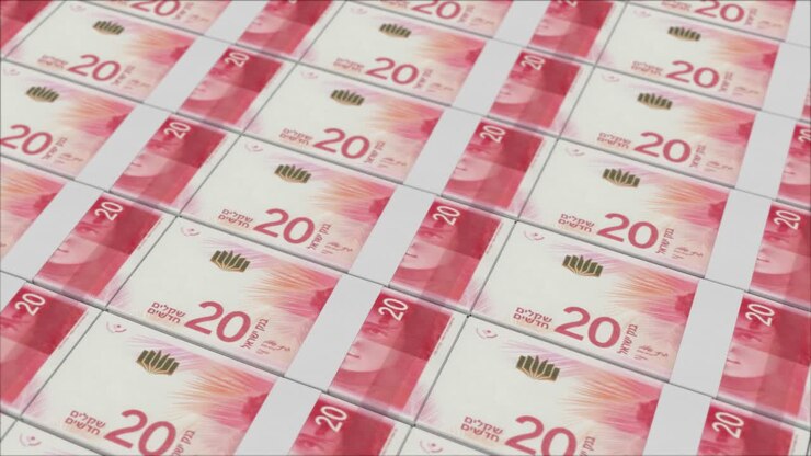 20 ISRAELI NEW SHEKEL banknotes printed by a money press
