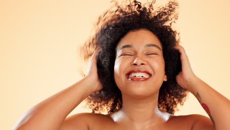 afro shake, cuidado del cabello y belleza del rostro de la mujer