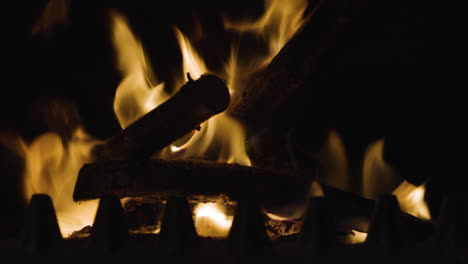 Firewood-burning-in-a-fireplace