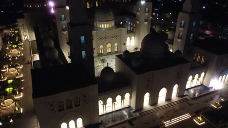 Aerial-Drone-view-of-Beautiful-architecture-of-the-Sheikh-Zayed-Solo-Mosque