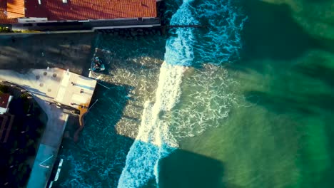 Aerial-view-of-La-Jolla-shores-at-high-tide