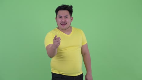 젊은, 잘생긴, 과체중인 아시아 남성
