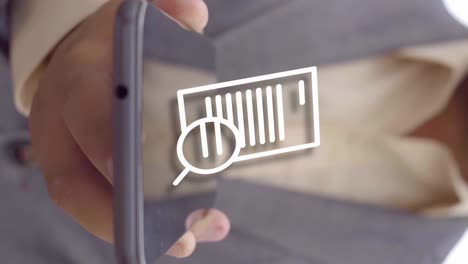 Die-Dokument--Und-Suchanimation-Erscheint-Auf-Einem-Mobiltelefon,-Das-Eine-Person-Im-Anzug-Hält