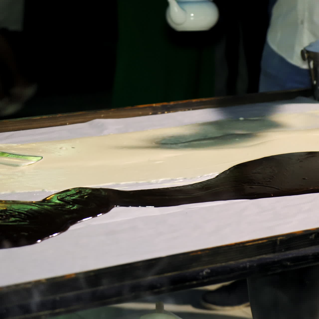 Creating Frozen Chocolate and Ice Cream Desserts with Liquid Nitrogen