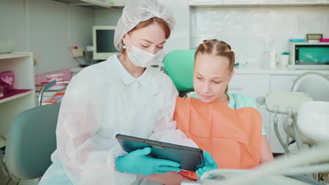 dentist consultation with a young girl