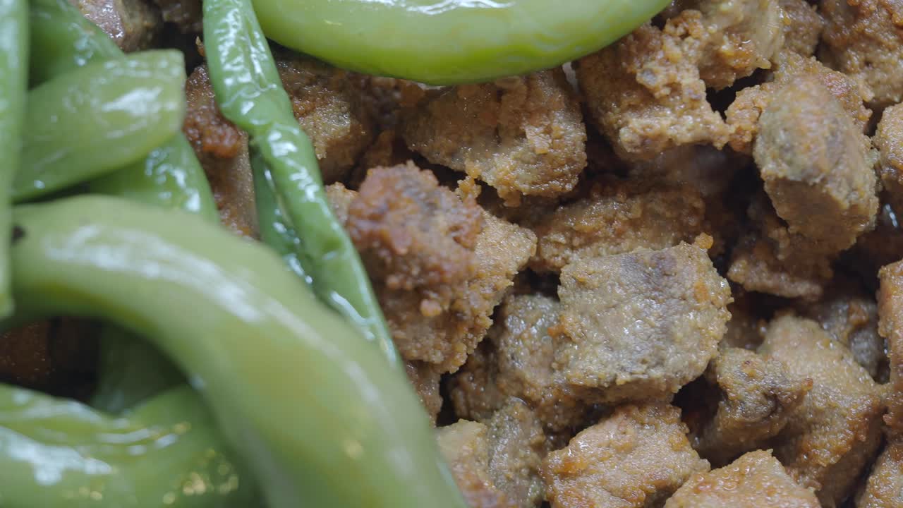 Fried Liver with Green Beans