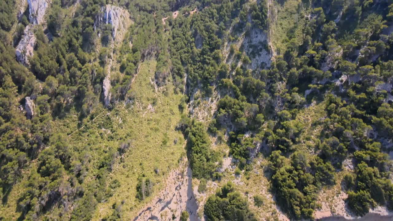 Discover the stunning landscapes of Coll Baix in Mallorca. This location offers breathtaking views of the coast, lush greenery, and serene hiking trails perfect for outdoor enthusiasts.
