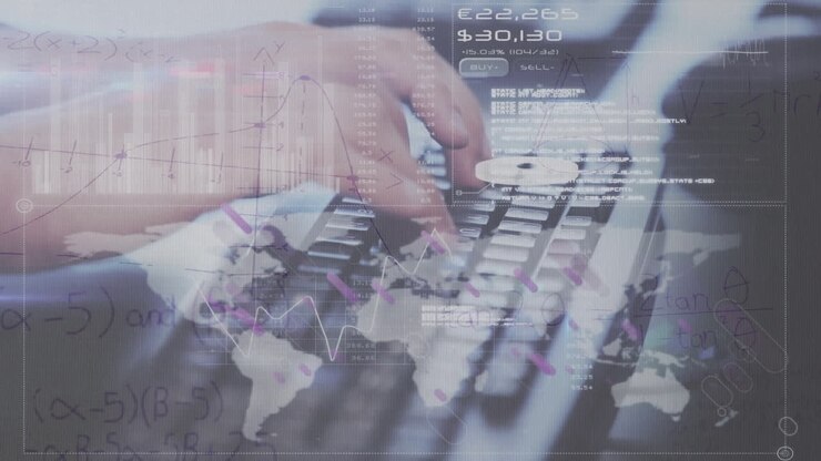 Animação de linhas roxas com mapa-múndi e processamento de dados sobre mãos digitando em teclado